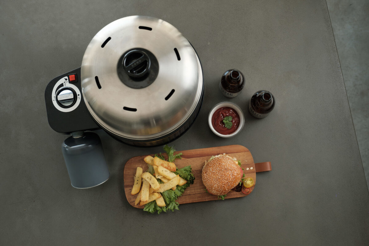 Cobb Gas Grill PRO BLACK inkl. Grillplatte ~ 5-teilig | Multifunktionsküche | SET 4 von Cobb