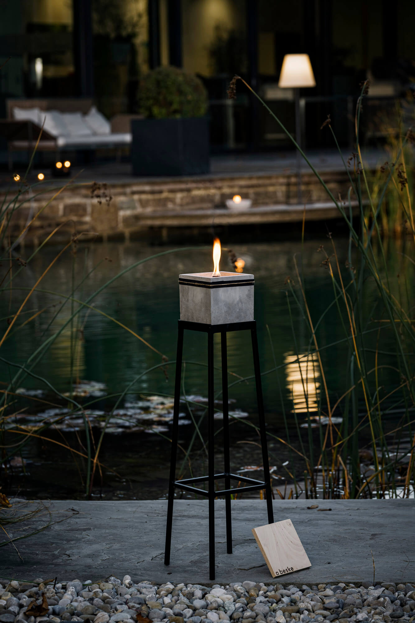 BESKE Pulverbeschichteter Ständer für Betonfeuer Kea 13x13x13cm | Made in Germany von Beske-Manufaktur