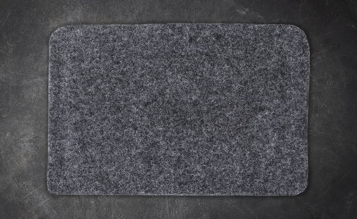 DENK Untersetzer Wolle 30,5 x 20,5 cm anthrazit | Outdoor XL Granicium und dem Mikrogarten XL von DENK Keramik