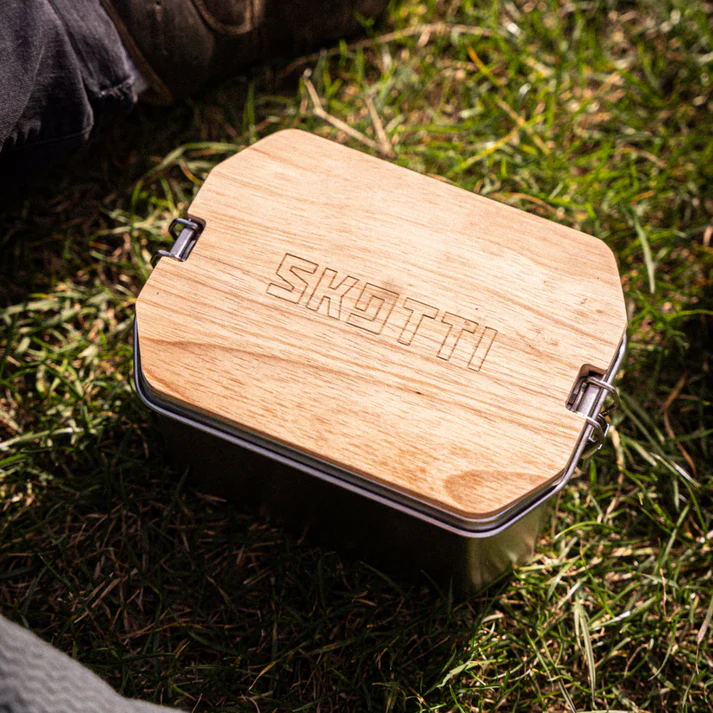 SKOTTI PLANK Holzbrett für Boks | Schneidebrett von SKOTTI